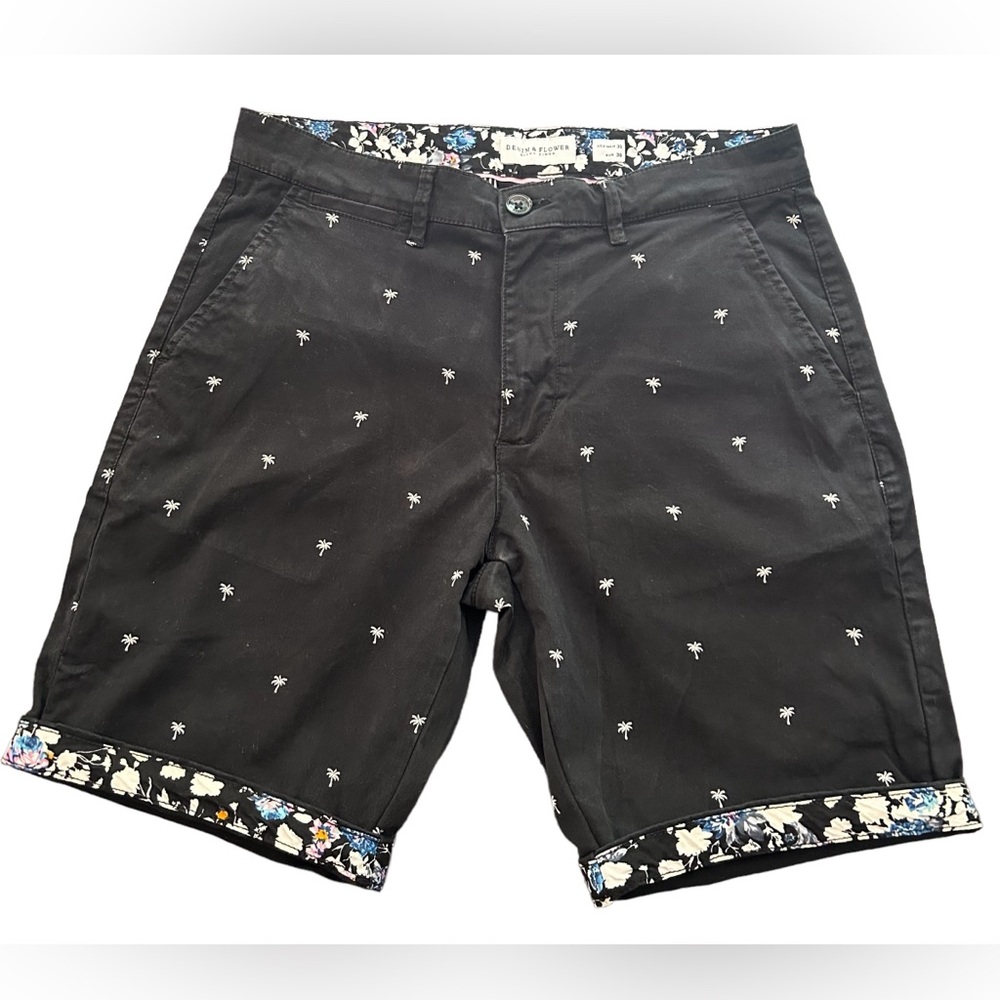 Denim Flower Ricky Singh Shorts 30 Black with White Palm Trees Flat‎ Front Chino